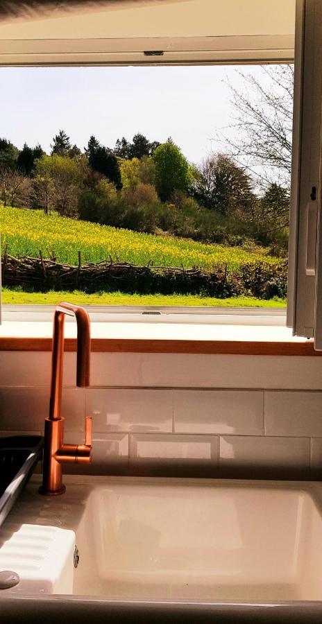 Le Vieux Moulin Gites - Detached Cottage With Garden Views And Pool Guégon Exteriér fotografie